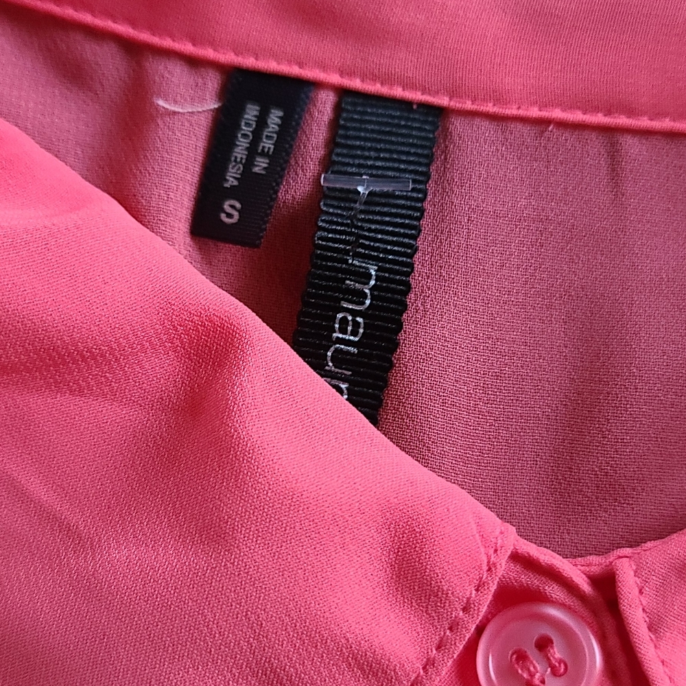 Maurices Sheer Button Down Size Small - image 5